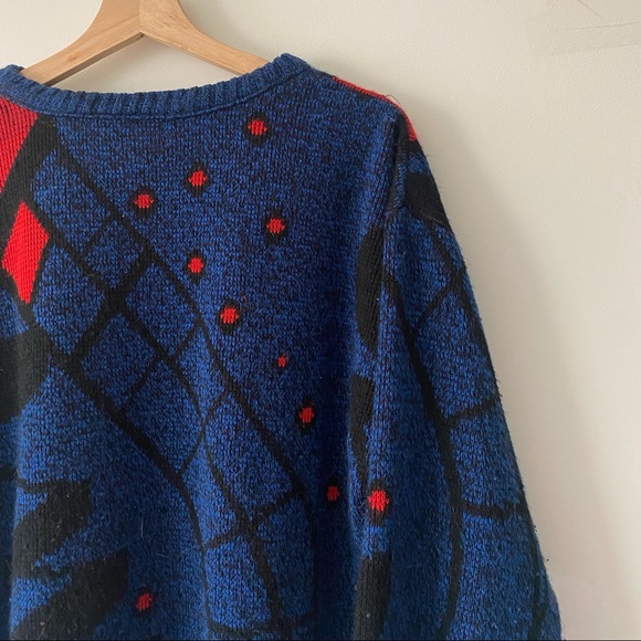 Retro Colorblock Sweater - Picture 5 of 7